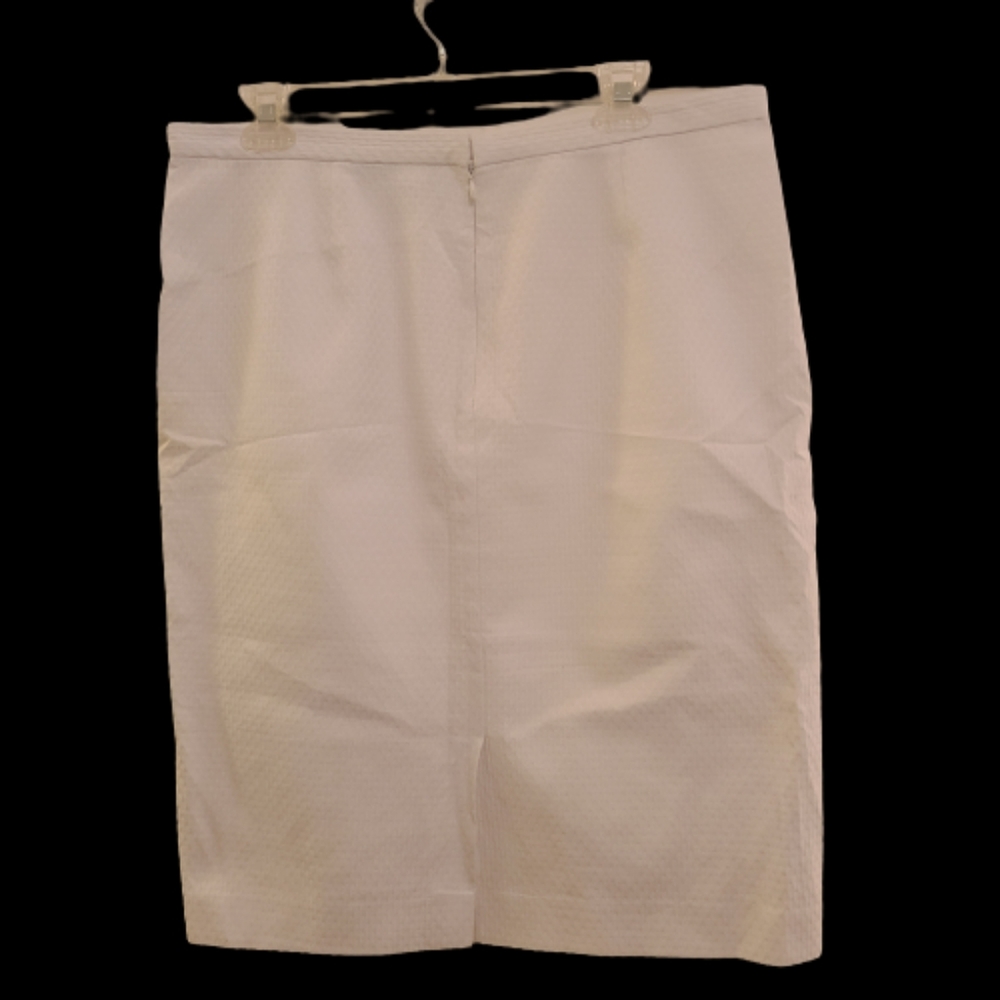 Albert Nipon Textured Pencil Skirt - image 2